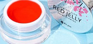 Kenali Manfaat dari Penggunaan Red Jelly MS Glow untuk Kulit Wajah